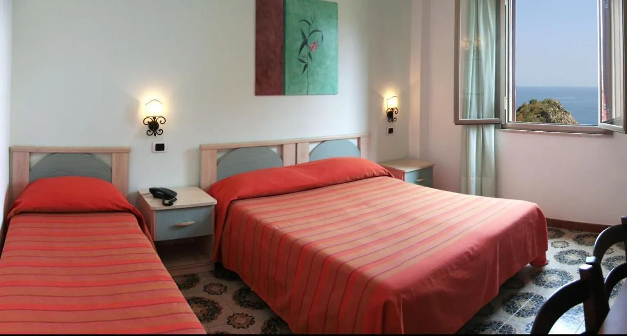 Jonic Hotel Mazzaro Taormina 3*,  Italy